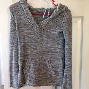 Lightweight hooded sweater